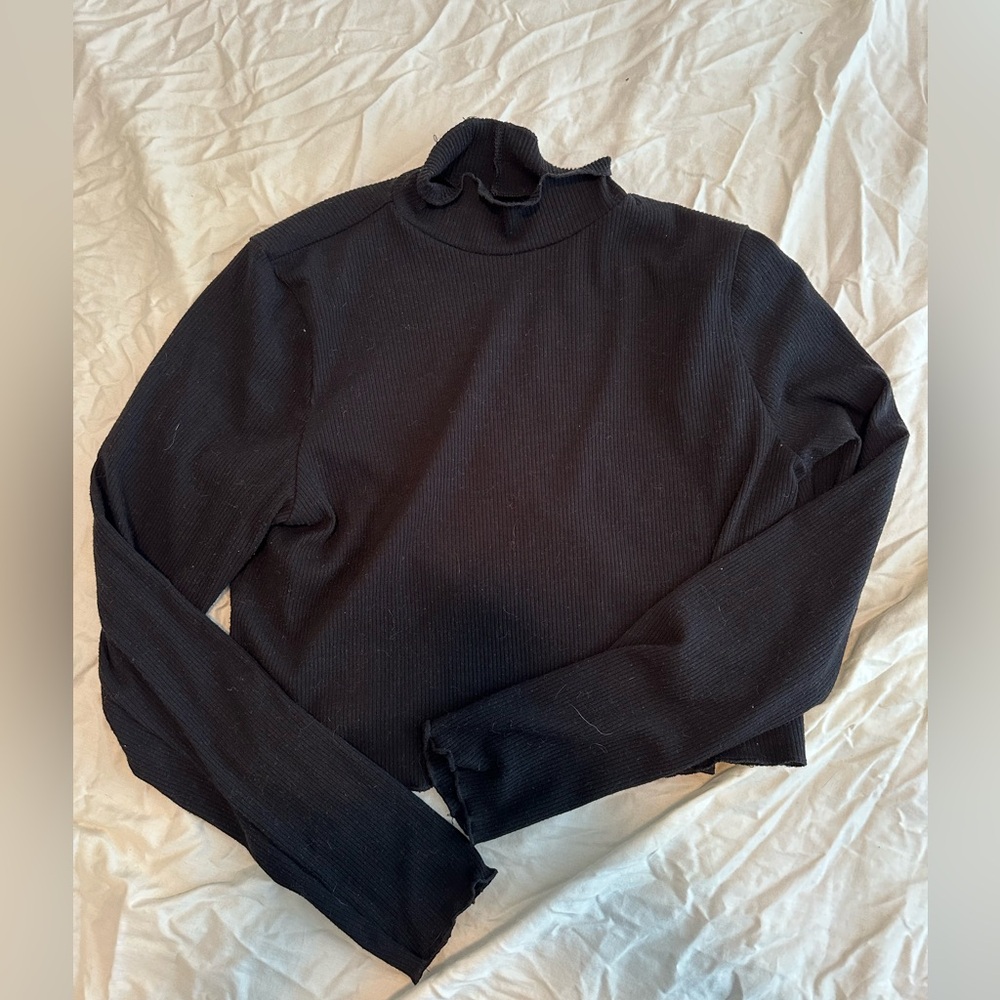 Aerie Black Ribbed Cropped Turtleneck Sweater